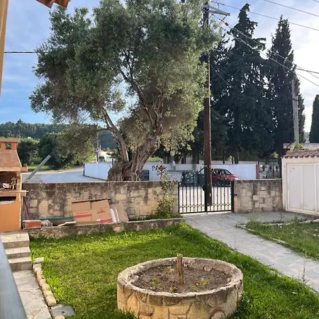 Sakis 3 Polychrono